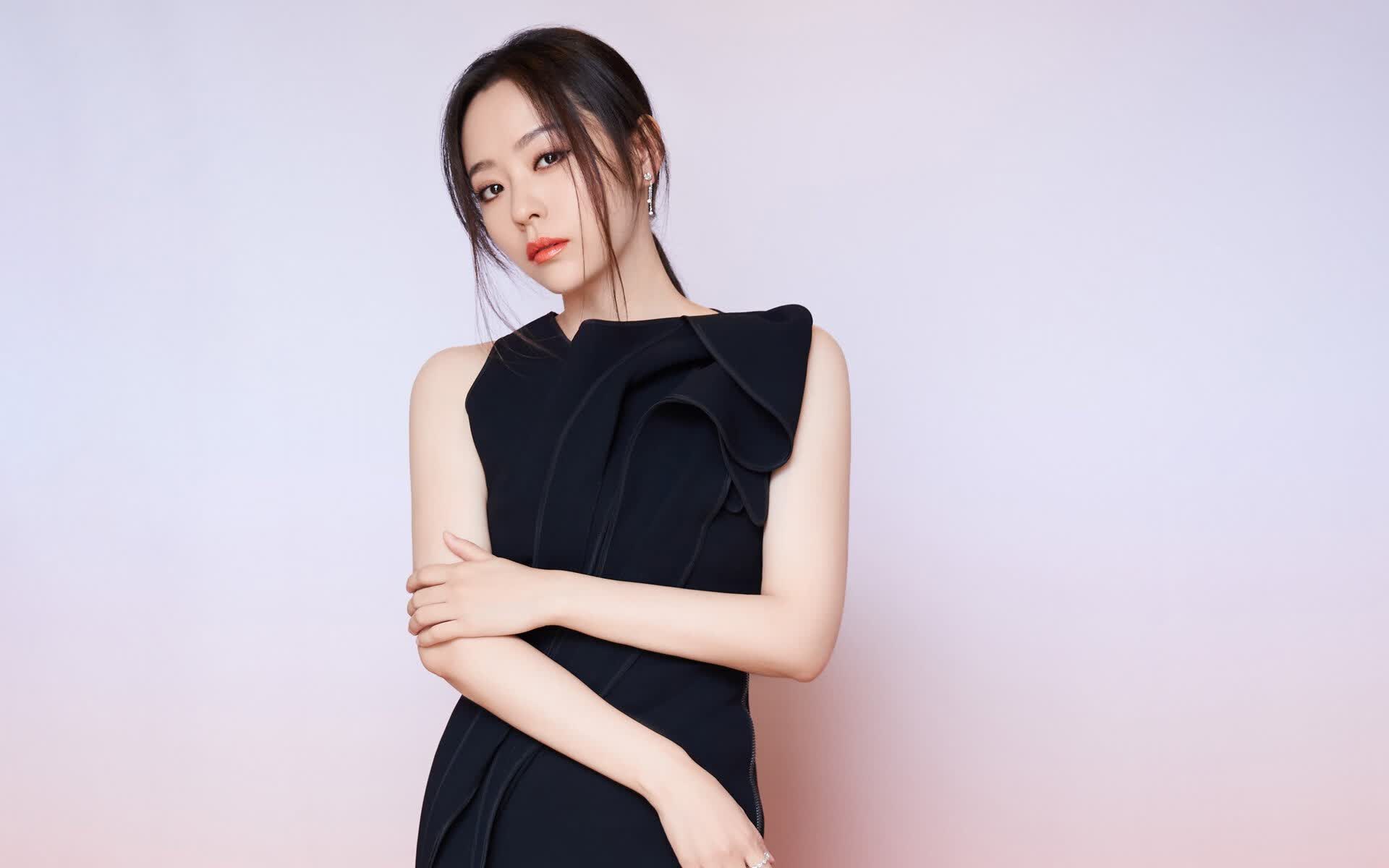 化纤衣服染色最简单方法视频教程（化纤衣服染色最简单方法视频教程全集）
